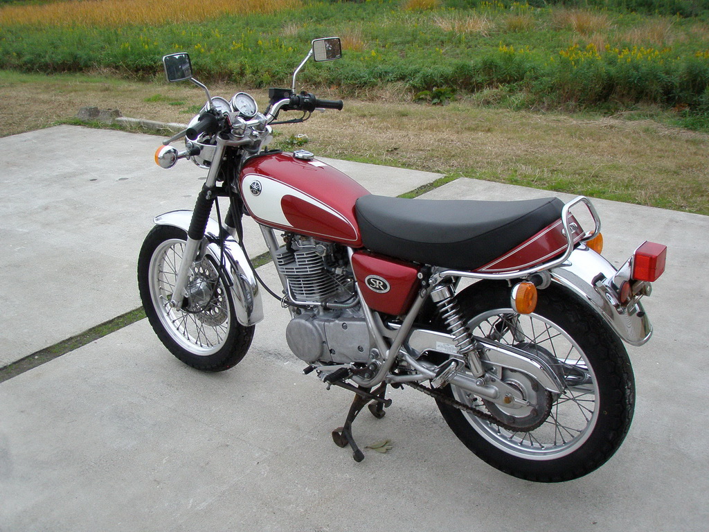 Купить мотоцикл Yamaha SR400-3 2005 фото 9